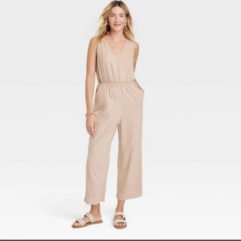 Universal Thread Women's Sleeveless Jumpsuit-Beige-Size XS